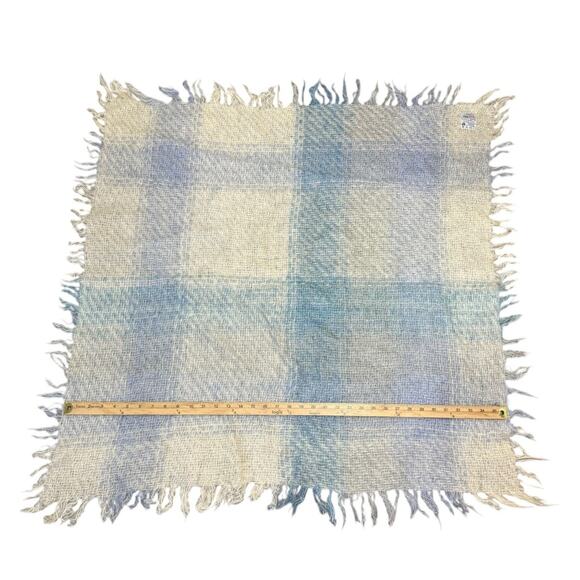 Avoca Handweavers Cozy Shawl Wrap Small Lap Blanket Blue Wool 36" Square Ireland - Picture 7 of 9